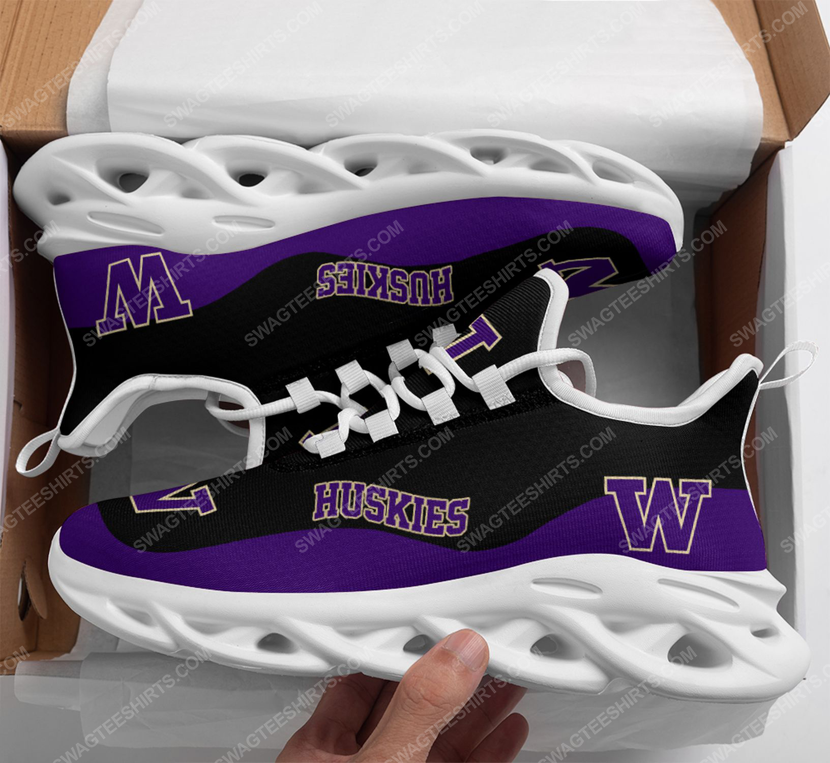 The washington huskies football team max soul shoes 1