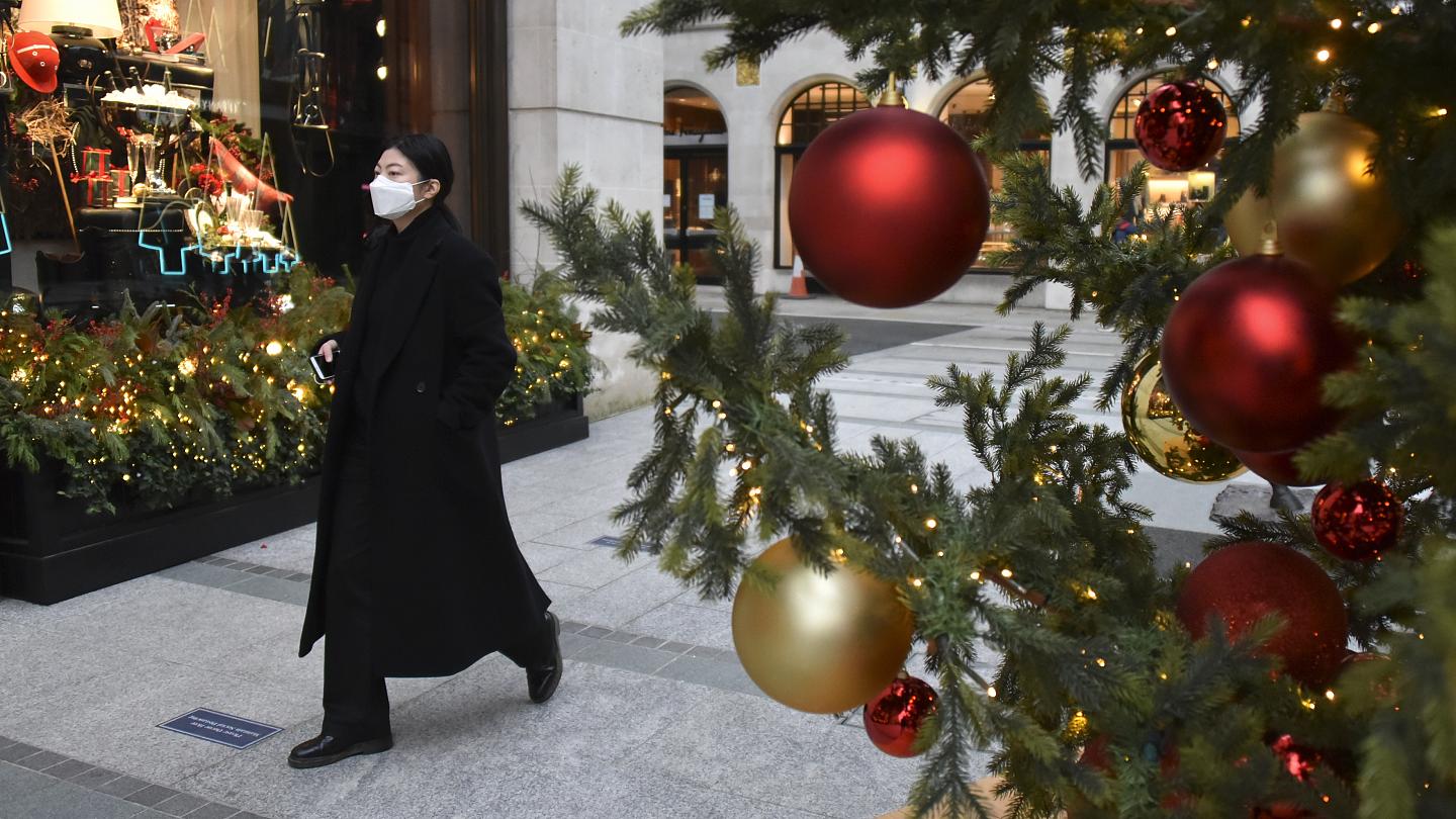 The world welcomes 'Christmas in the time of blockade'