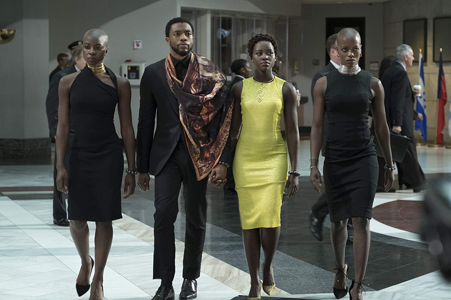 Recreate your favorite movies with a black fashion mix – black on black