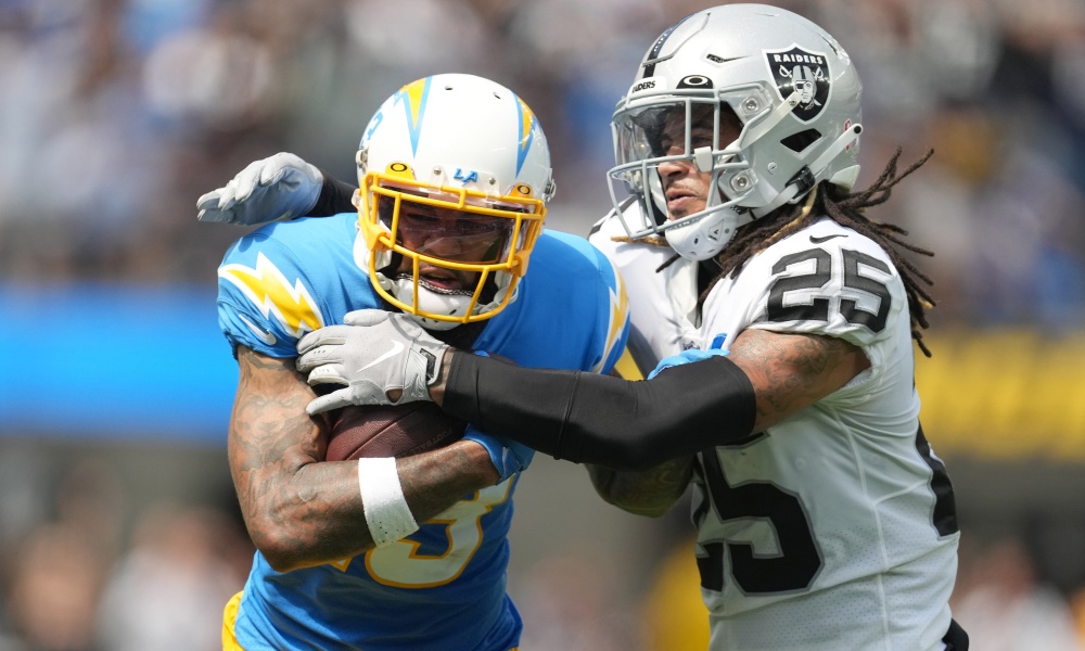Week 3 Thursday injury report for the Raiders and Titans: C Andre James resumes training
