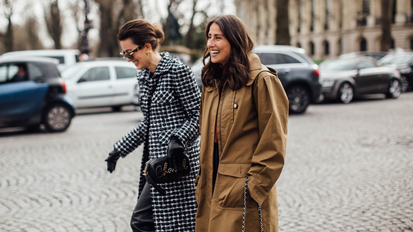 Walk down the street in style with 7 turtleneck recipes for ladies in fall winter 2022