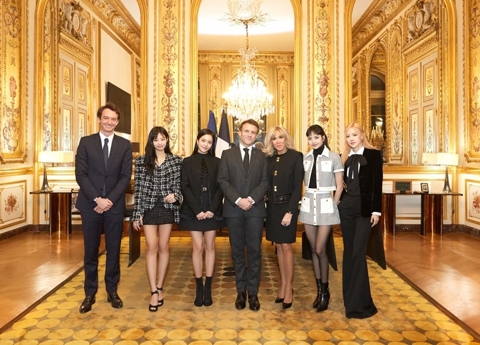 Blackpink's branded wardrobe when meeting the french president