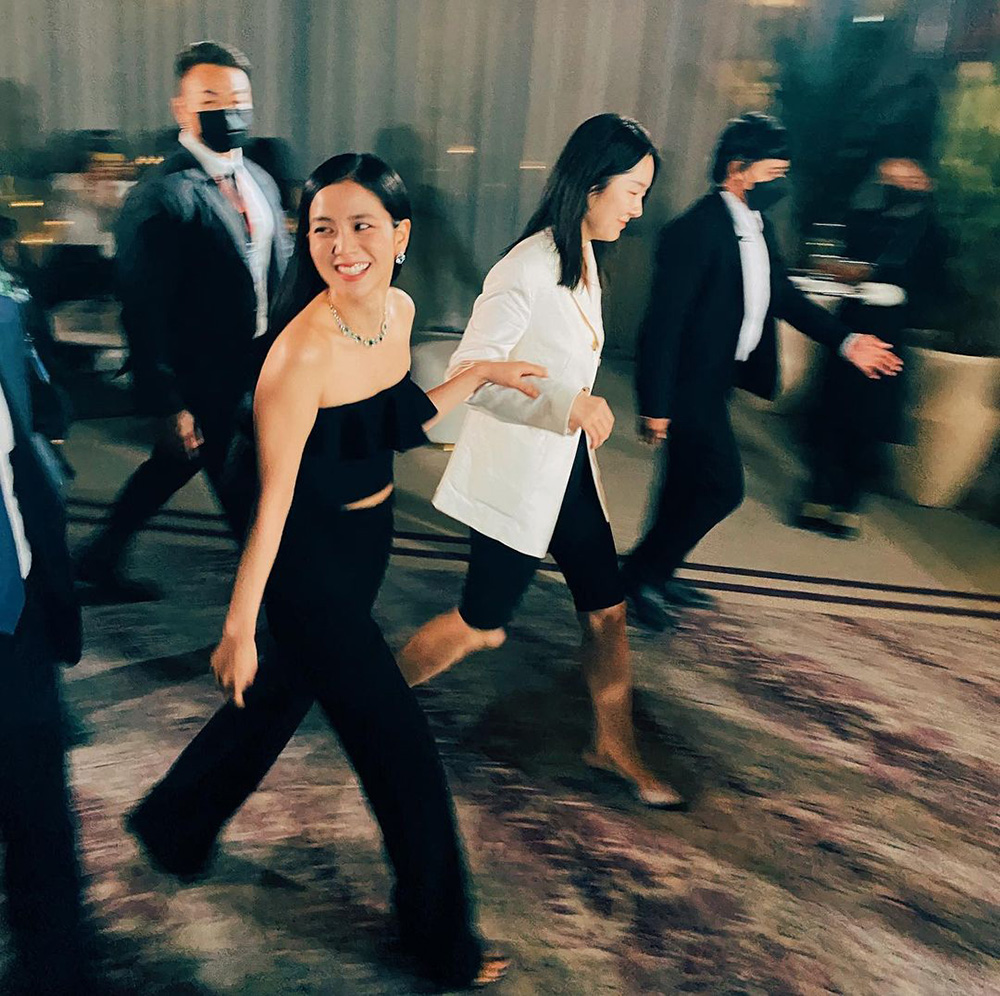 Jisoo exudes a powerful aura when attending the Cartier event in Thailand