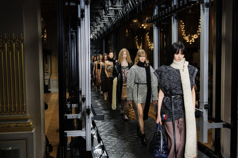 Louis Vuitton fall winter 2023 collection: the enchanting and mysterious beauty of french style